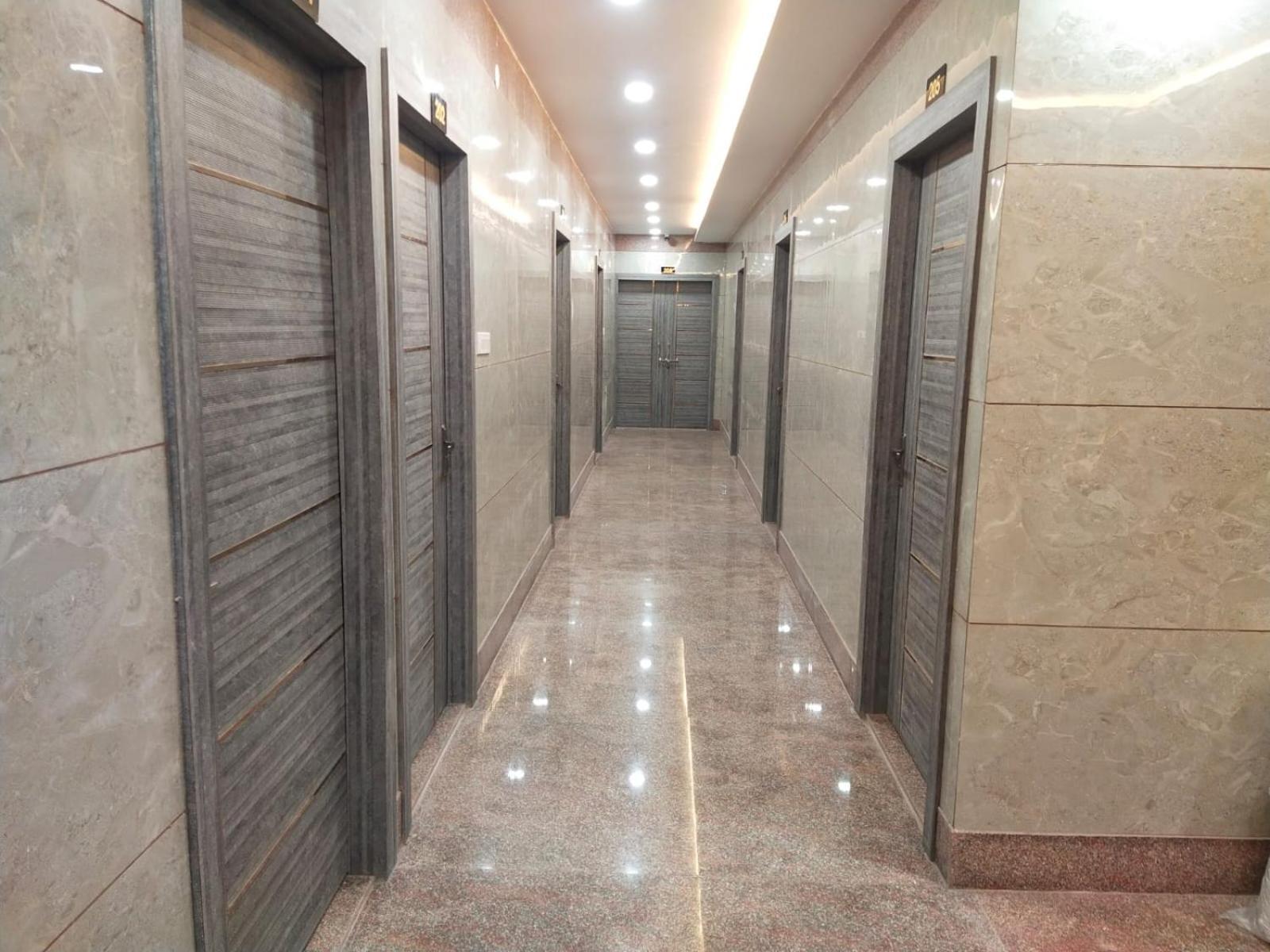 Hotel Utsav Palace Kanpur Exterior foto